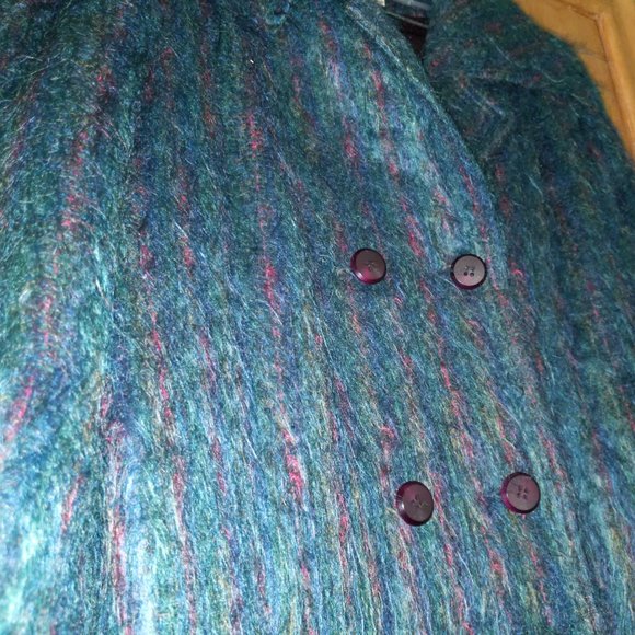 D'Allaird's Green / Multi-coloured Long Coat with Royal Scot Mohair and Wool - Picture 3 of 8